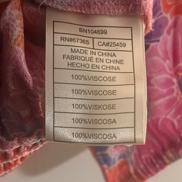 Floral Tie-Front Blouse - Picture 5 of 6